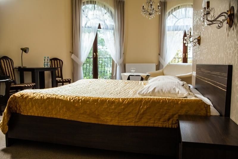 Отель Hotel Korona Рыбник